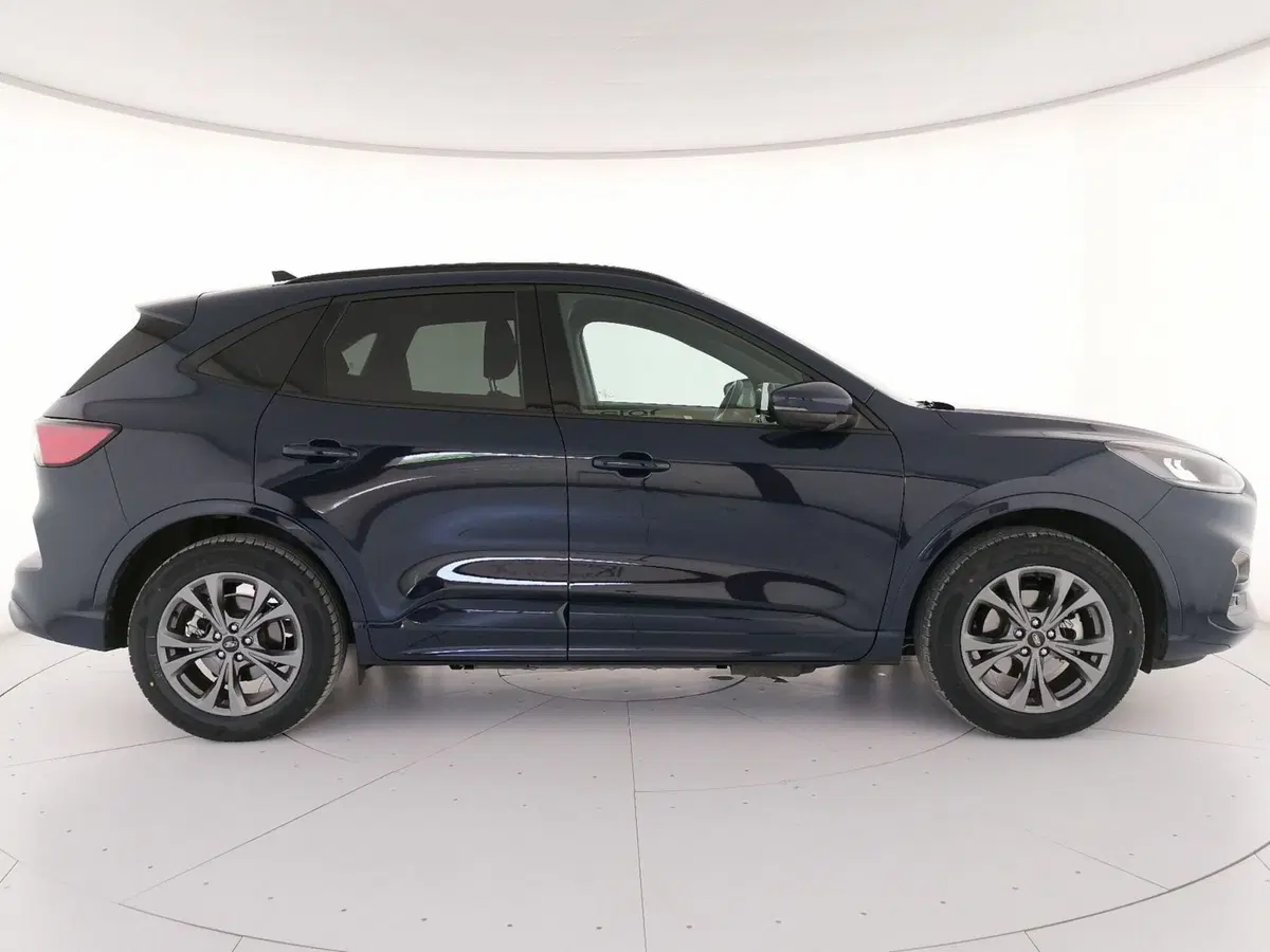 Ford Kuga usata a Roma (3)