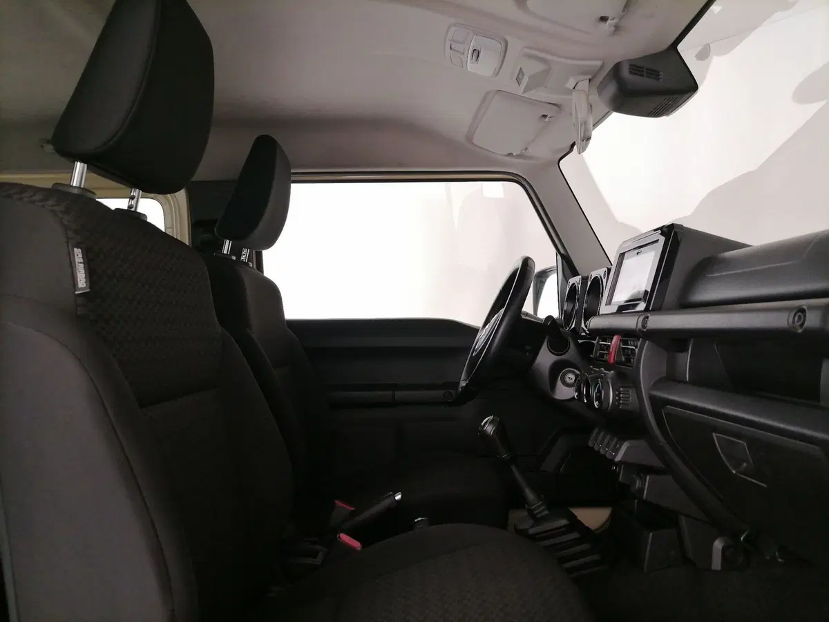 Suzuki Jimny usata a Roma (6)