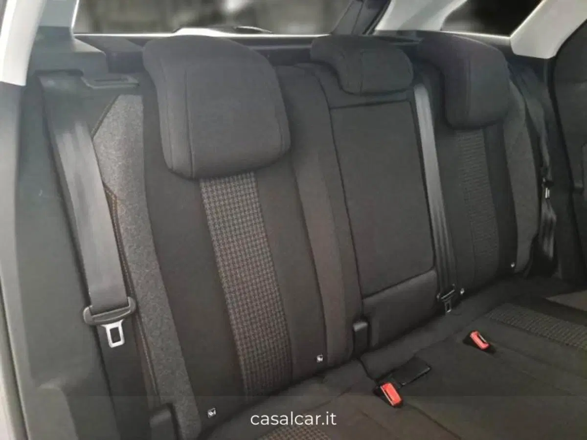 Peugeot 3008 usata a Salerno (12)