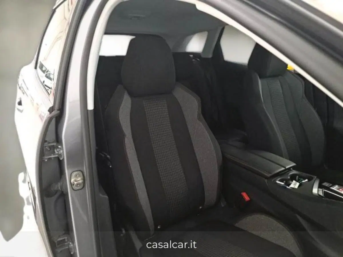 Peugeot 3008 usata a Salerno (9)