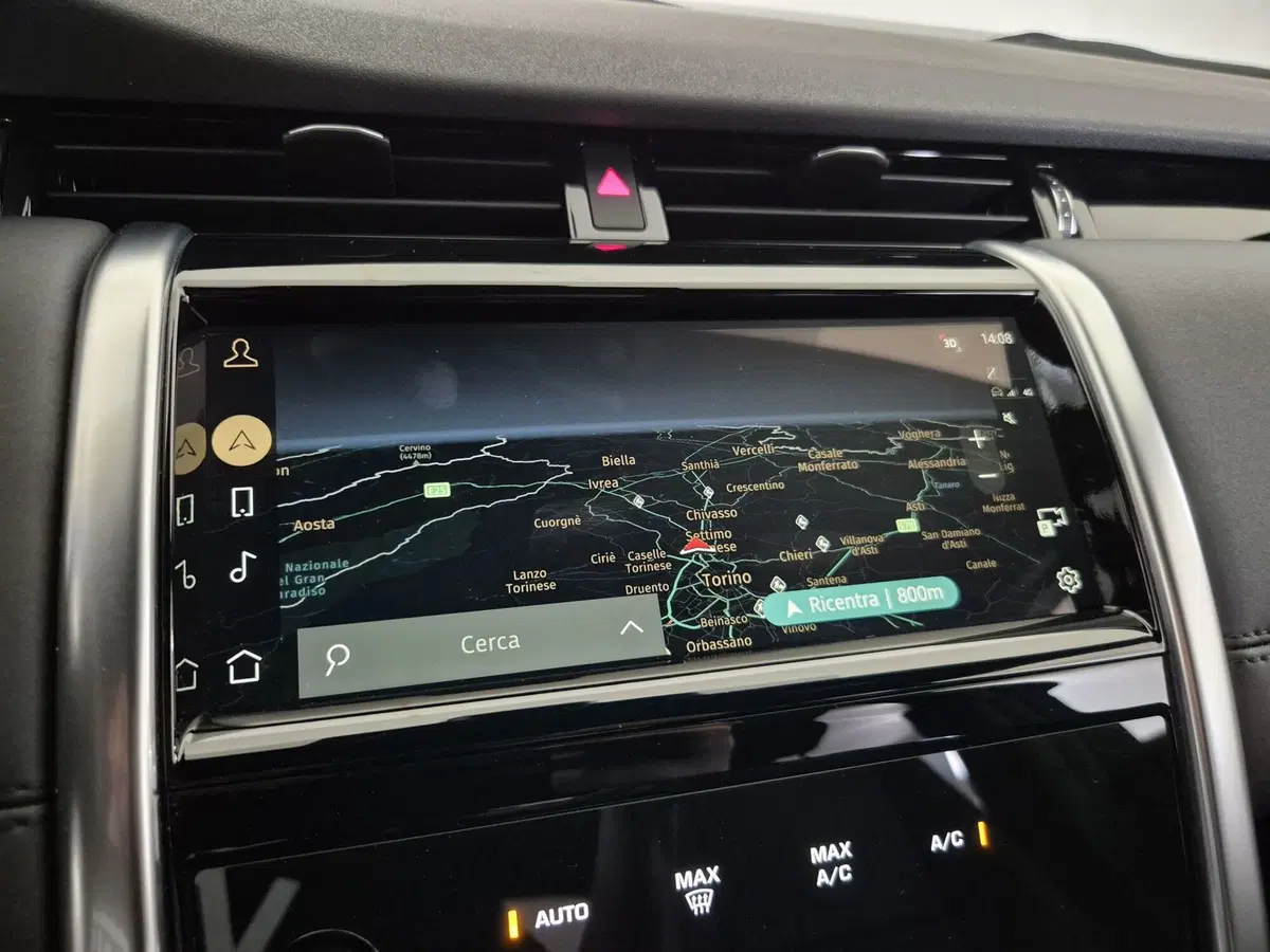 Land Rover Discovery Sport usata a Torino (11)