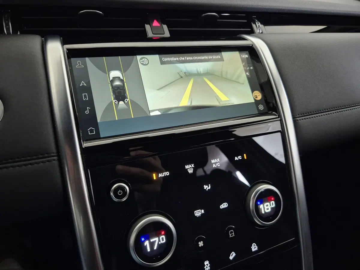 Land Rover Discovery Sport usata a Torino (14)