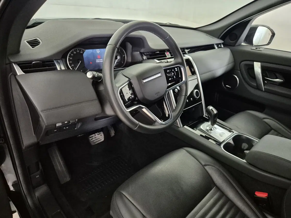 Land Rover Discovery Sport usata a Torino (15)