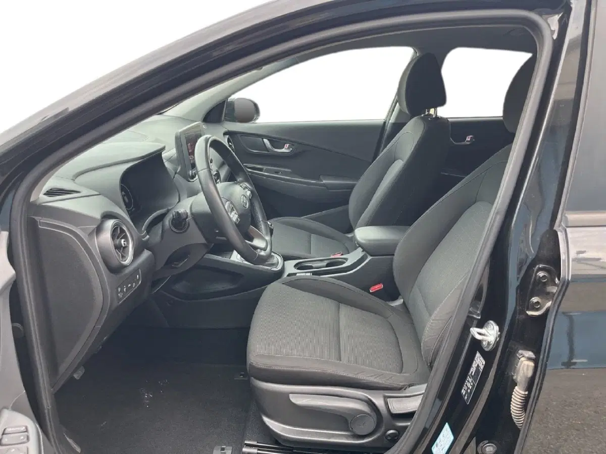 Hyundai Kona usata a Torino (10)