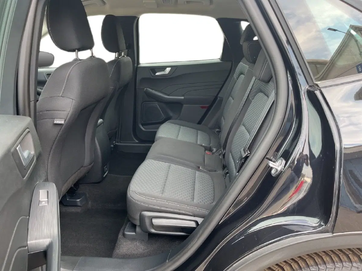 Ford Kuga usata a Torino (7)