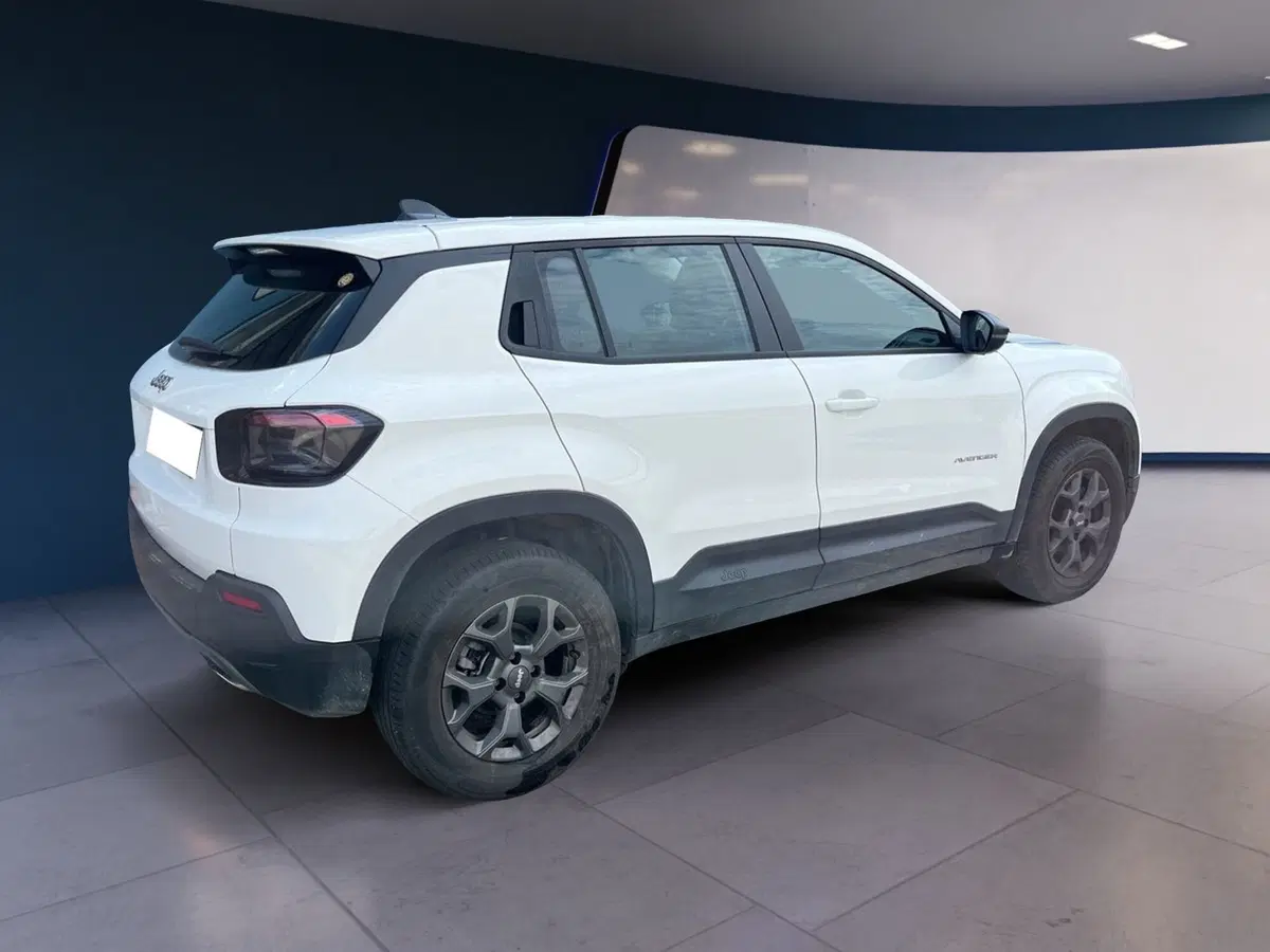 Jeep Avenger usata a Torino (4)