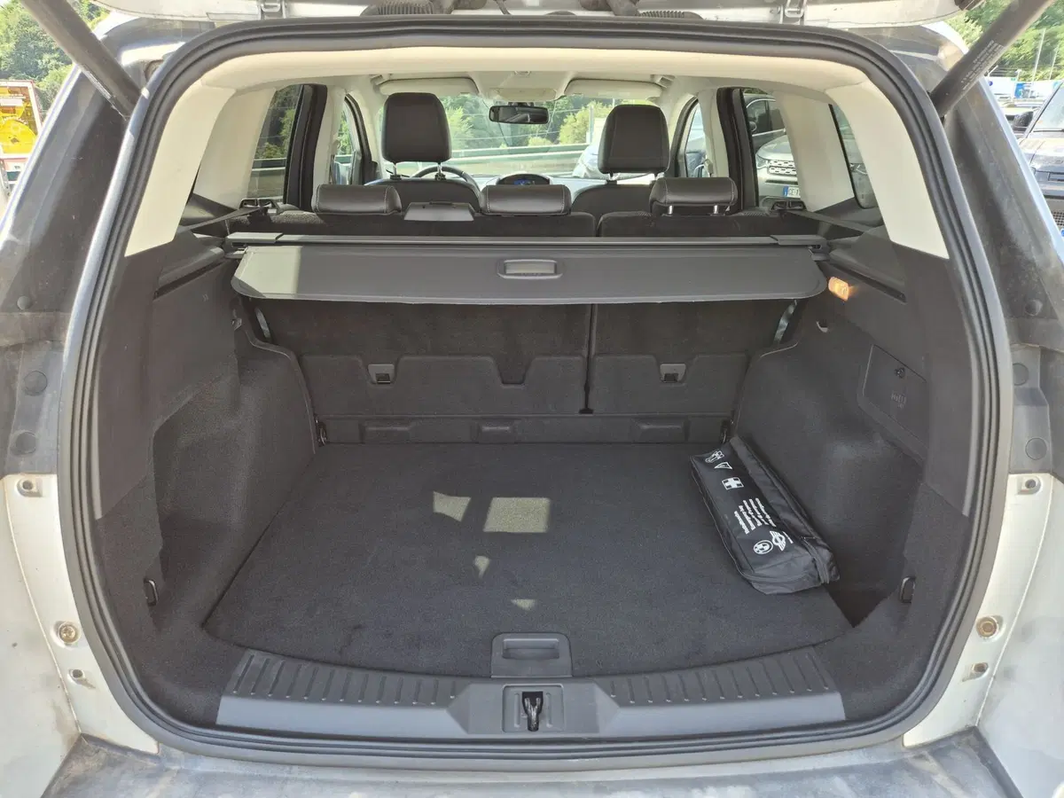 Ford Kuga usata  (12)