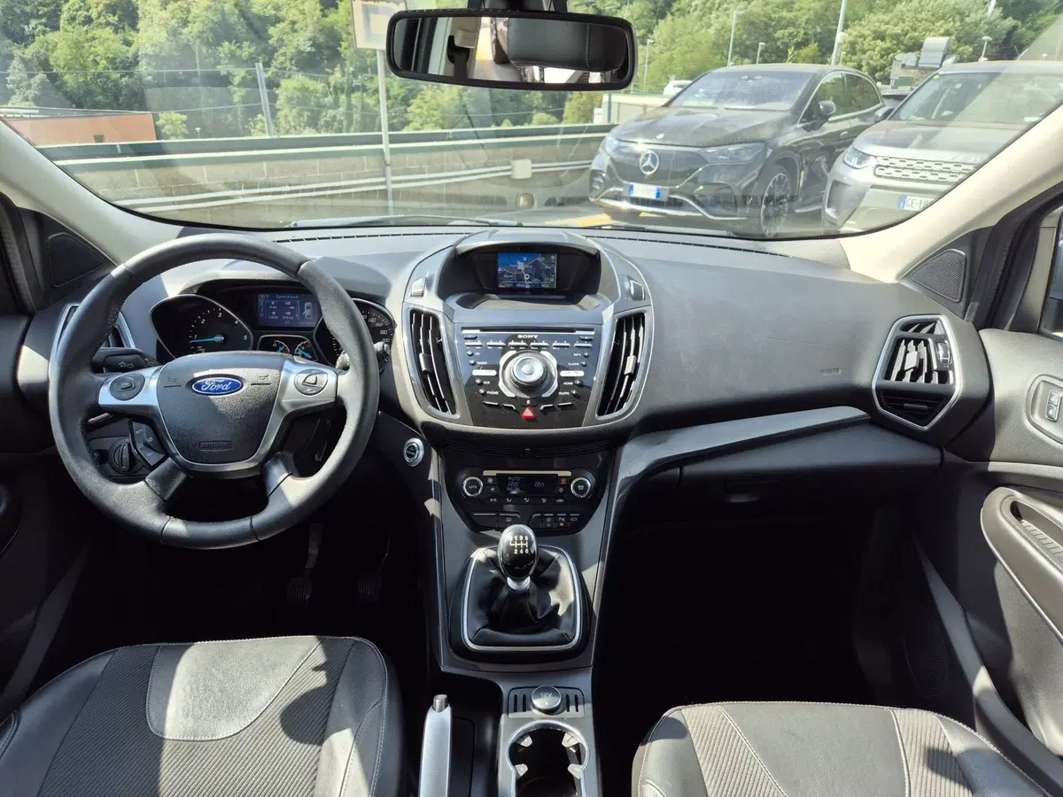 Ford Kuga usata  (8)