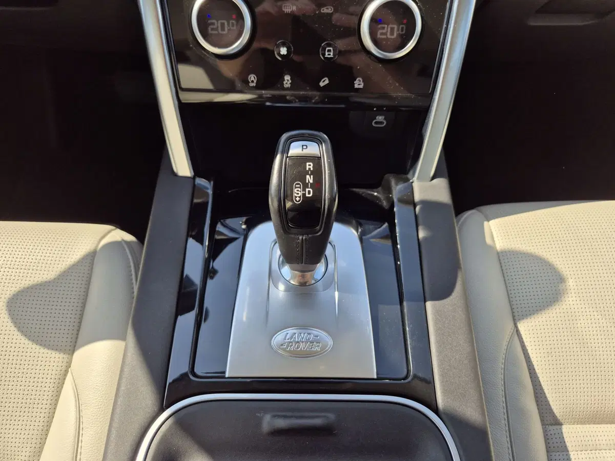 Land Rover Discovery Sport usata  (10)
