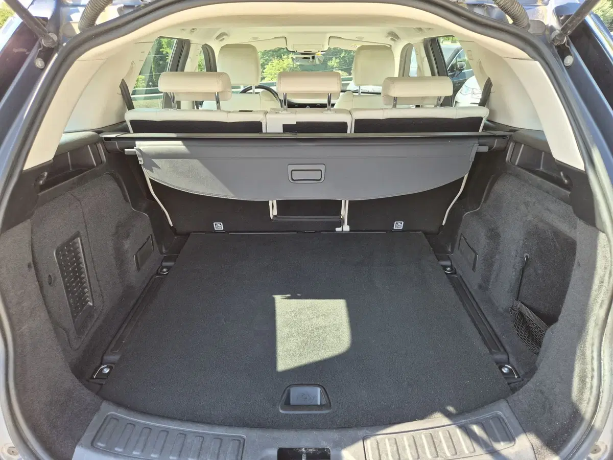 Land Rover Discovery Sport usata  (12)