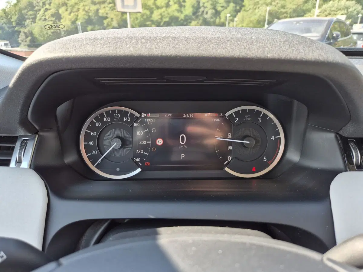 Land Rover Discovery Sport usata  (14)