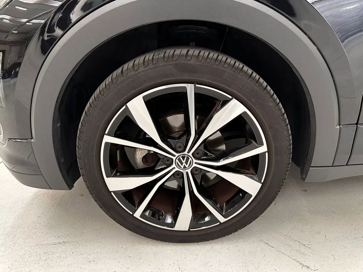 Volkswagen T-Cross usata a Cuneo (13)
