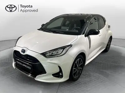 Toyota Yaris 1.5 Hybrid 5 porte Style del 2022 usata a Milano