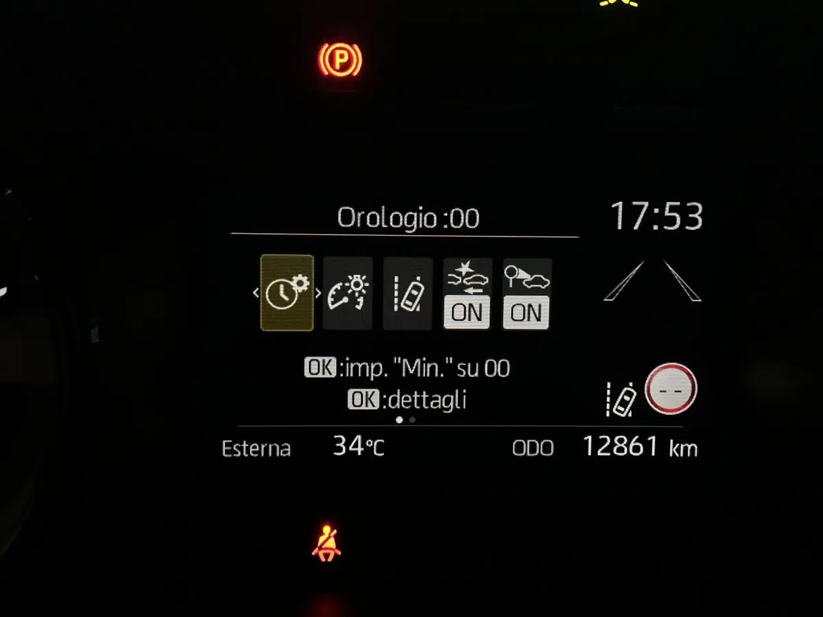 Toyota Yaris usata a Milano (8)