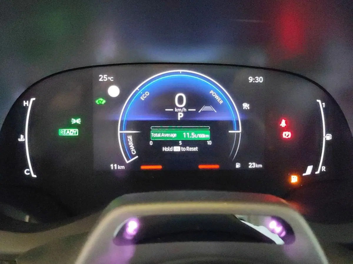 Toyota Yaris Cross nuova a Milano (9)