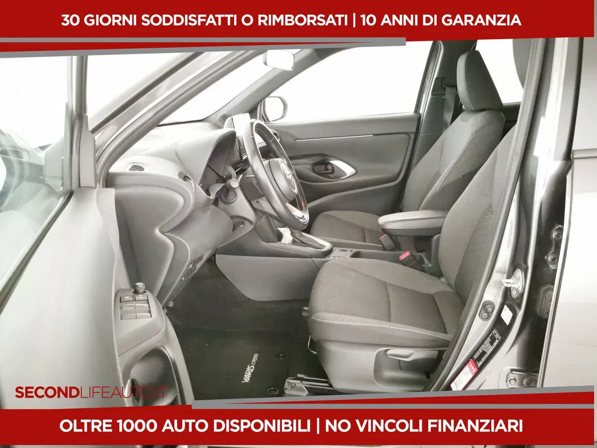 Toyota Yaris Cross usata a Roma (13)