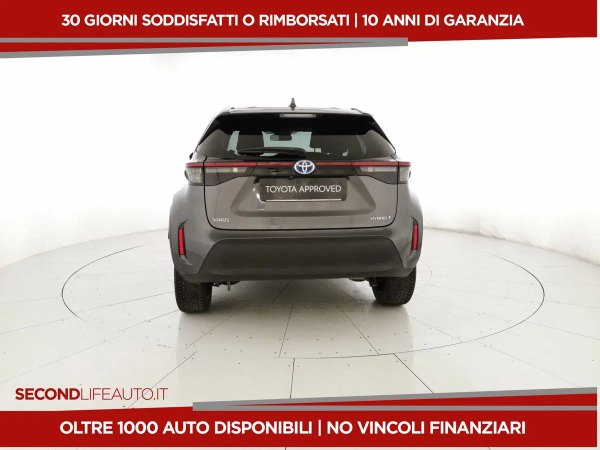 Toyota Yaris Cross usata a Roma (3)