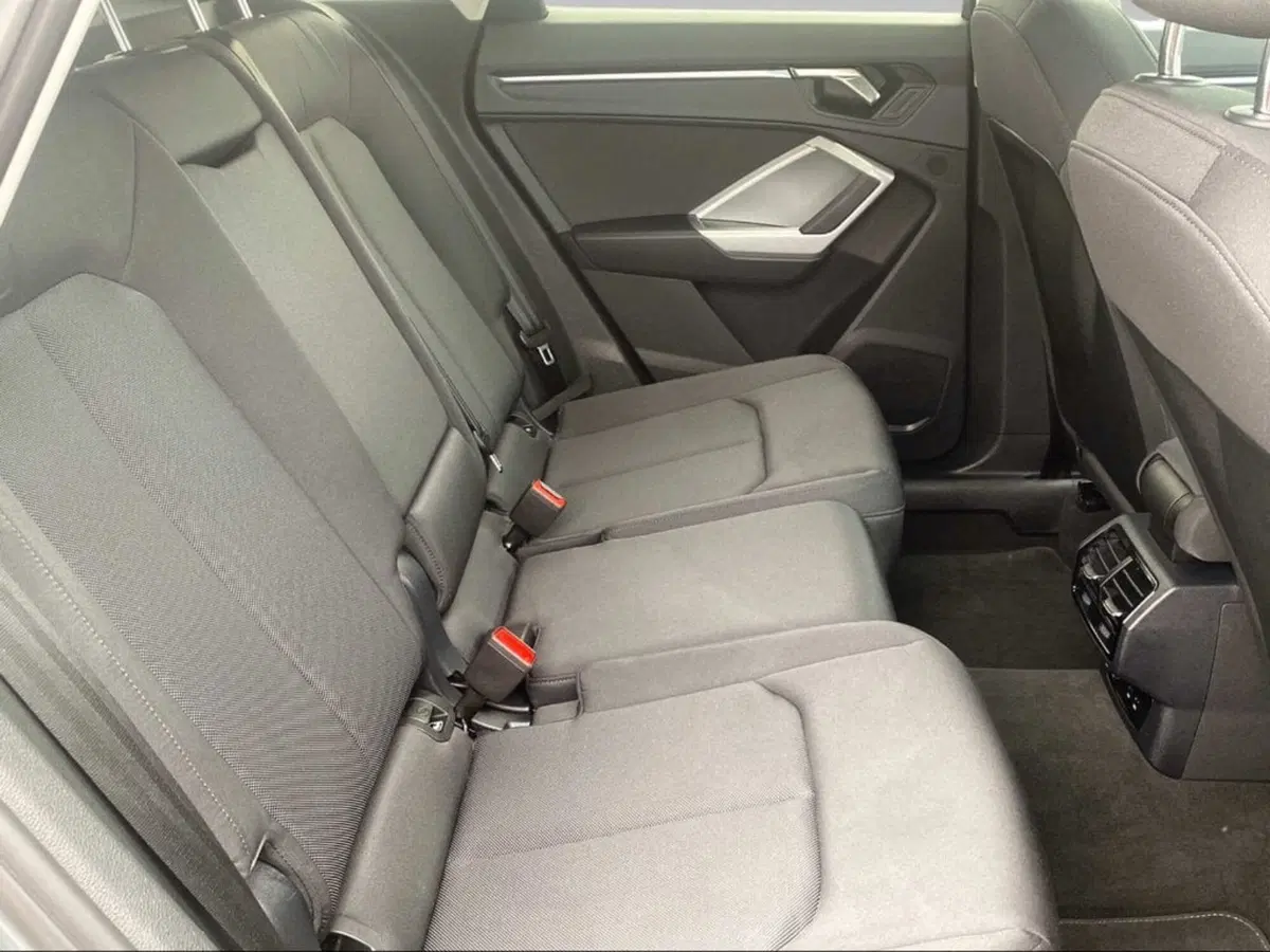 Audi Q3 usata a Livorno (11)