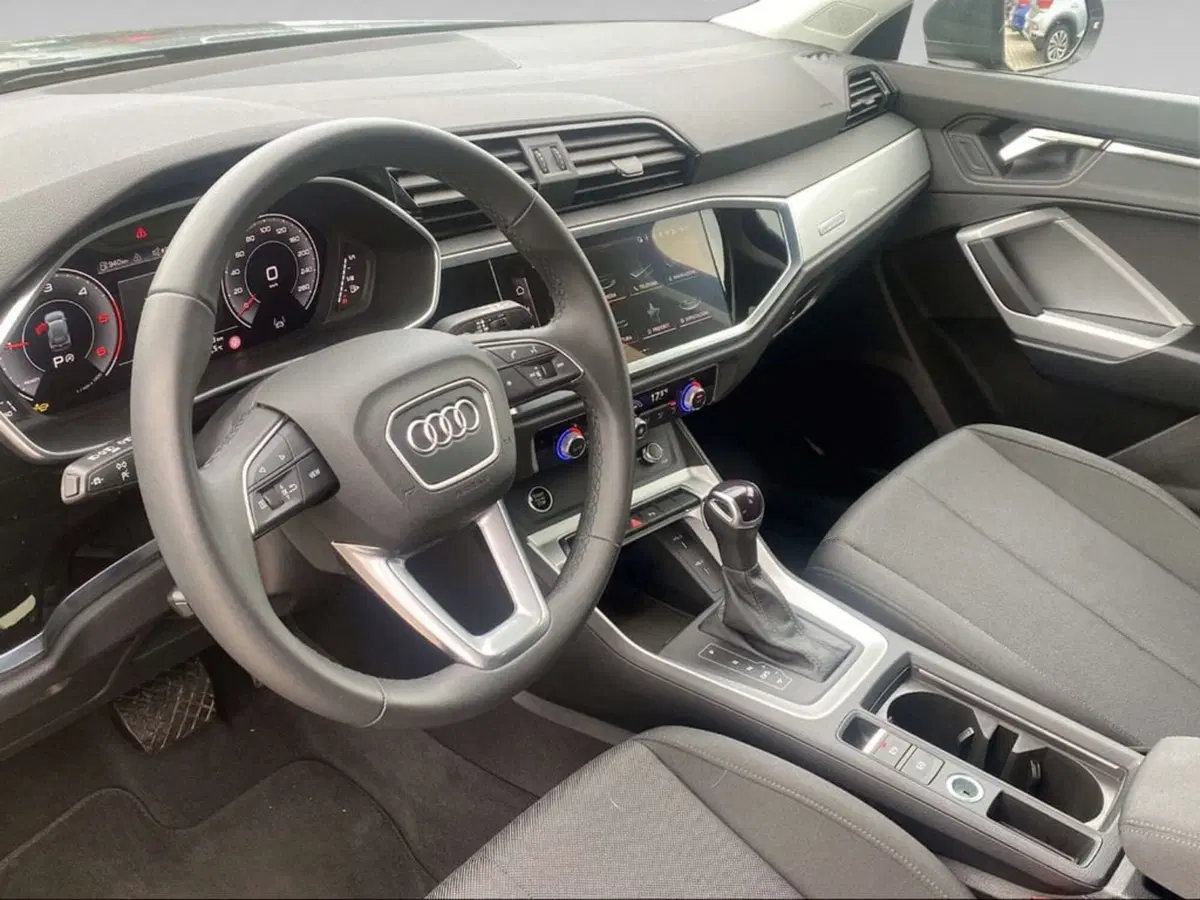 Audi Q3 usata a Livorno (13)
