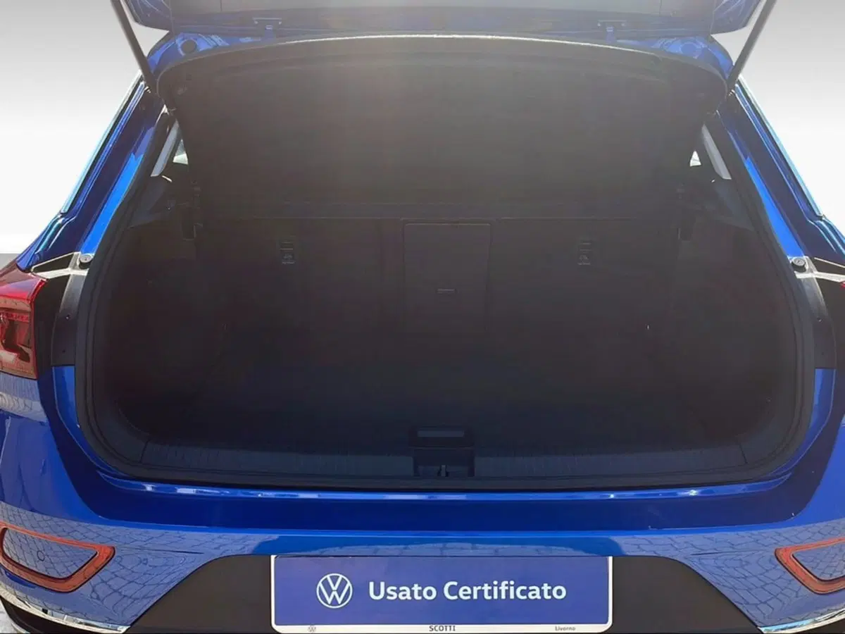 Volkswagen T-Roc usata a Livorno (15)