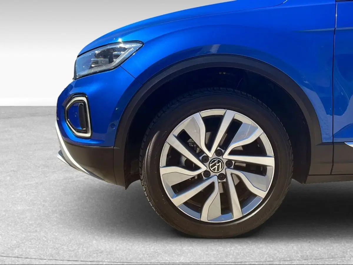 Volkswagen T-Roc usata a Livorno (16)