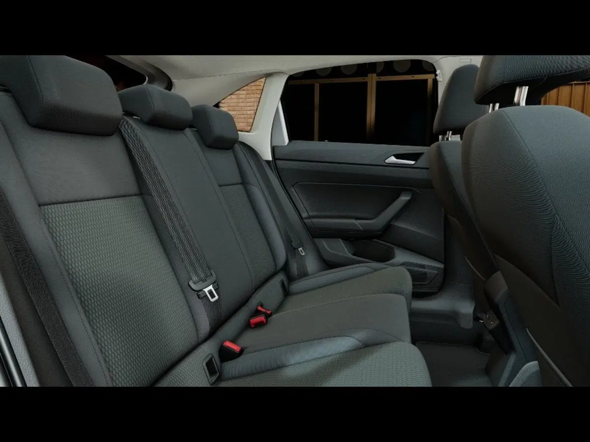 Volkswagen Taigo nuova a Firenze (8)