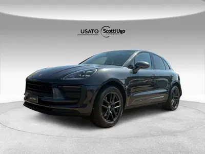 Porsche Macan 2.0 T 265cv pdk del 2022 usata a Cascina