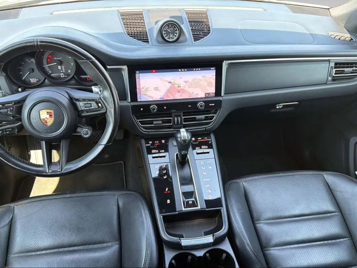 Porsche Macan usata a Pisa (10)