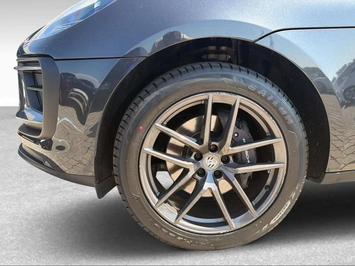 Porsche Macan usata a Pisa (17)