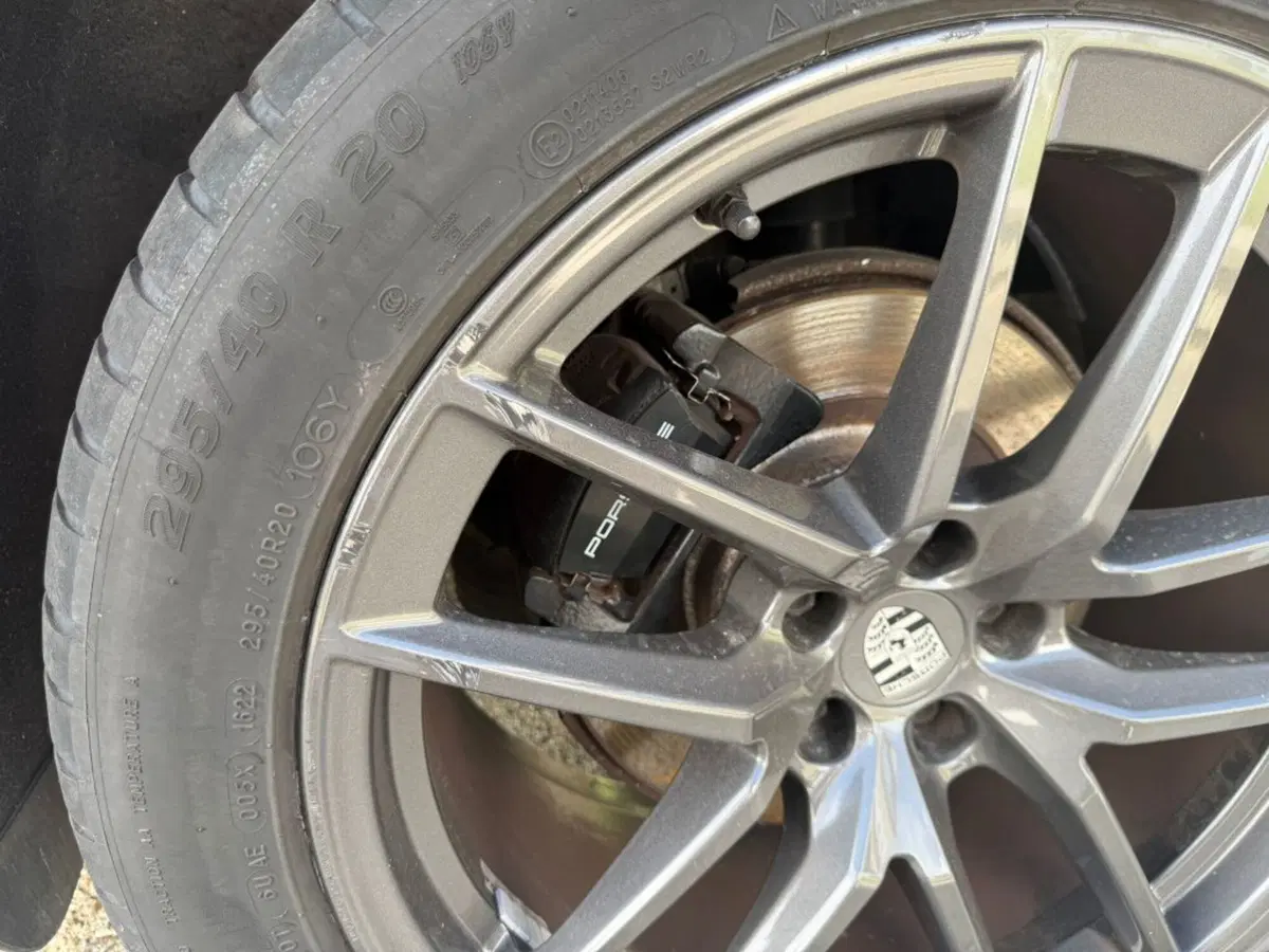 Porsche Macan usata a Pisa (18)