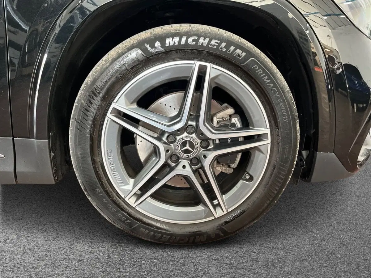 Mercedes-Benz GLA SUV usata a Taranto (6)