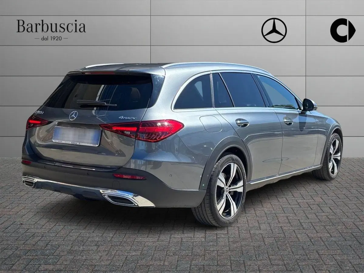 Mercedes-Benz Classe C Station Wagon usata a Chieti (3)