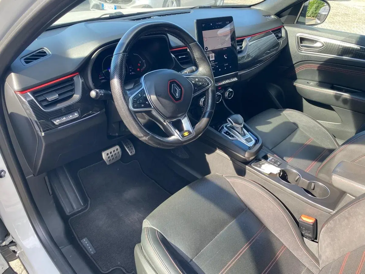 Renault Arkana usata a Chieti (7)