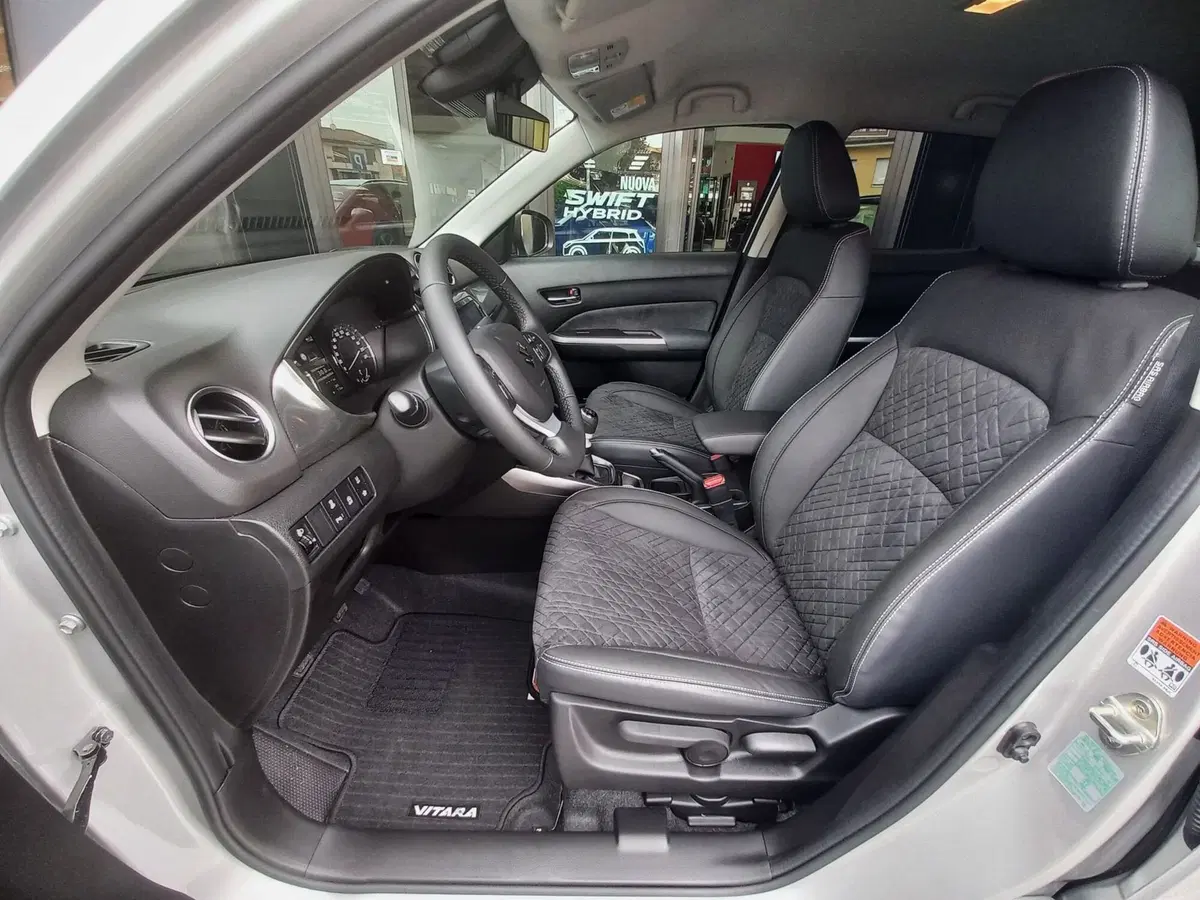 Suzuki Vitara nuova a Milano (6)