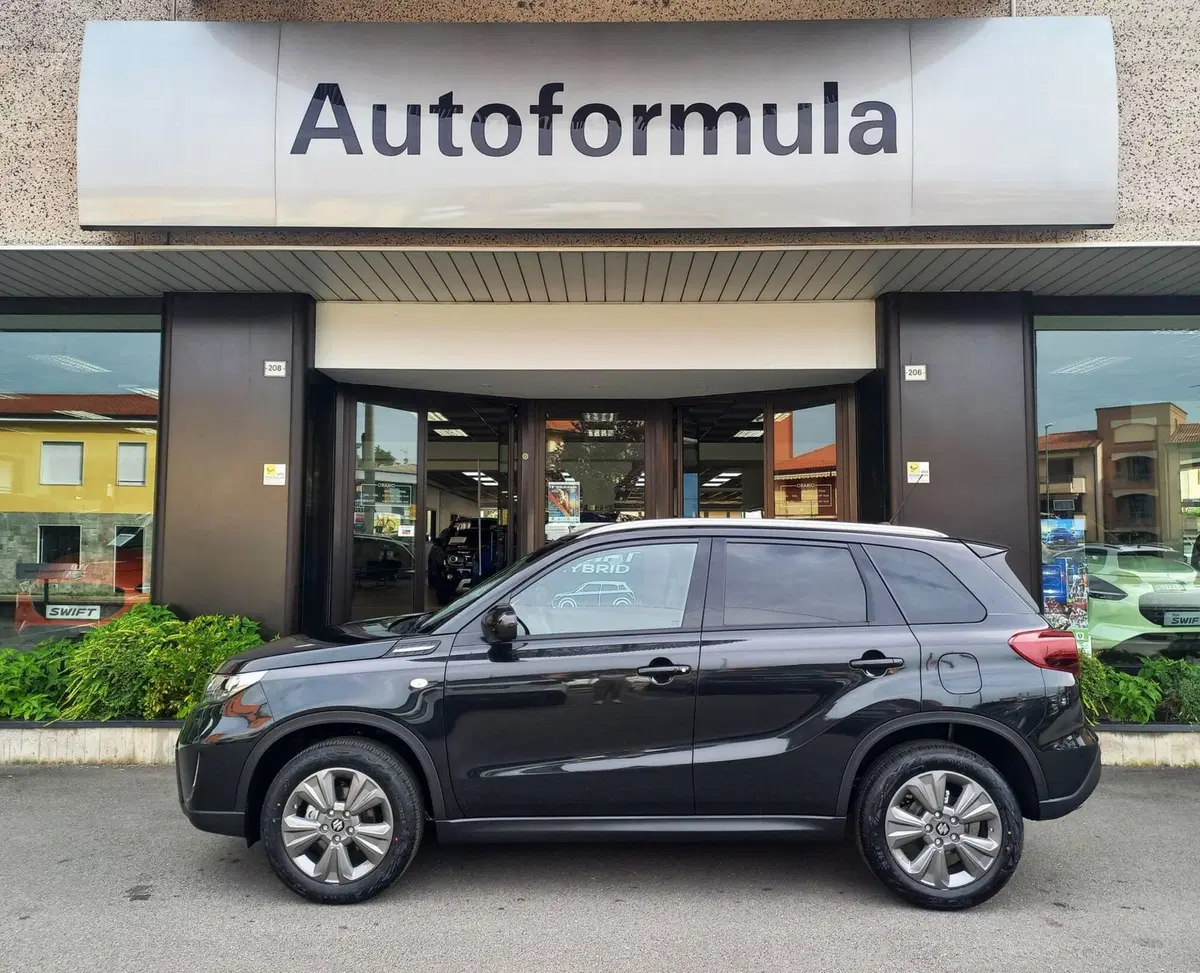 Suzuki Vitara nuova a Milano (3)