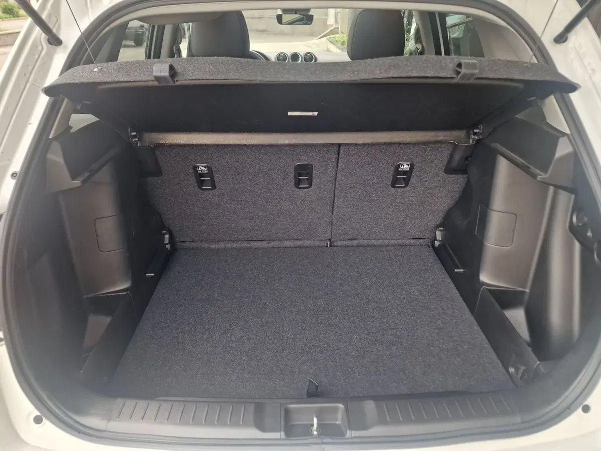 Suzuki Vitara usata a Milano (13)