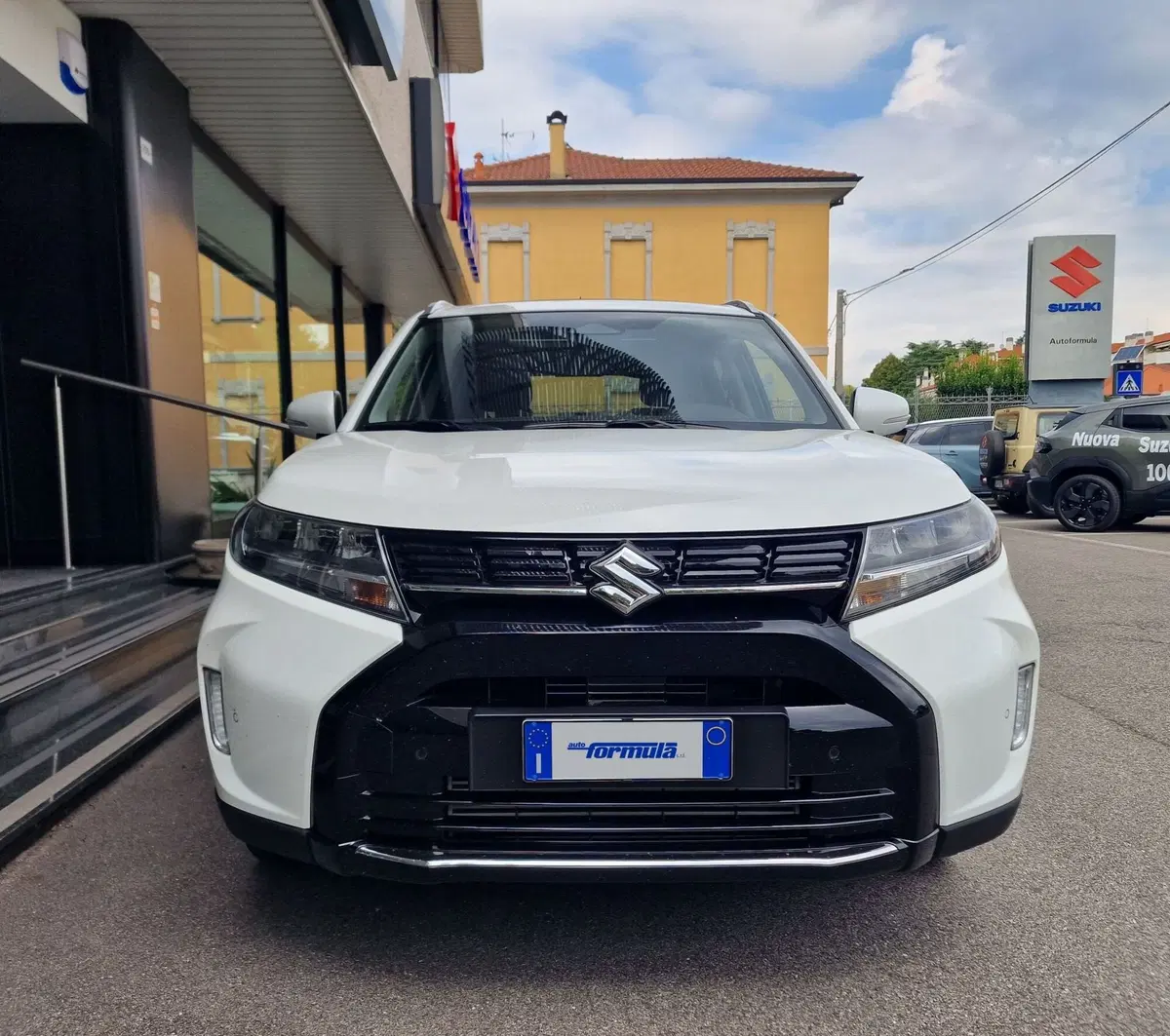 Suzuki Vitara usata a Milano (2)
