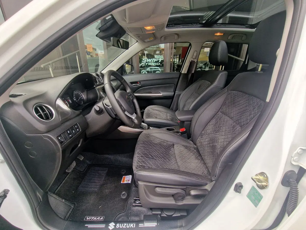 Suzuki Vitara usata a Milano (6)