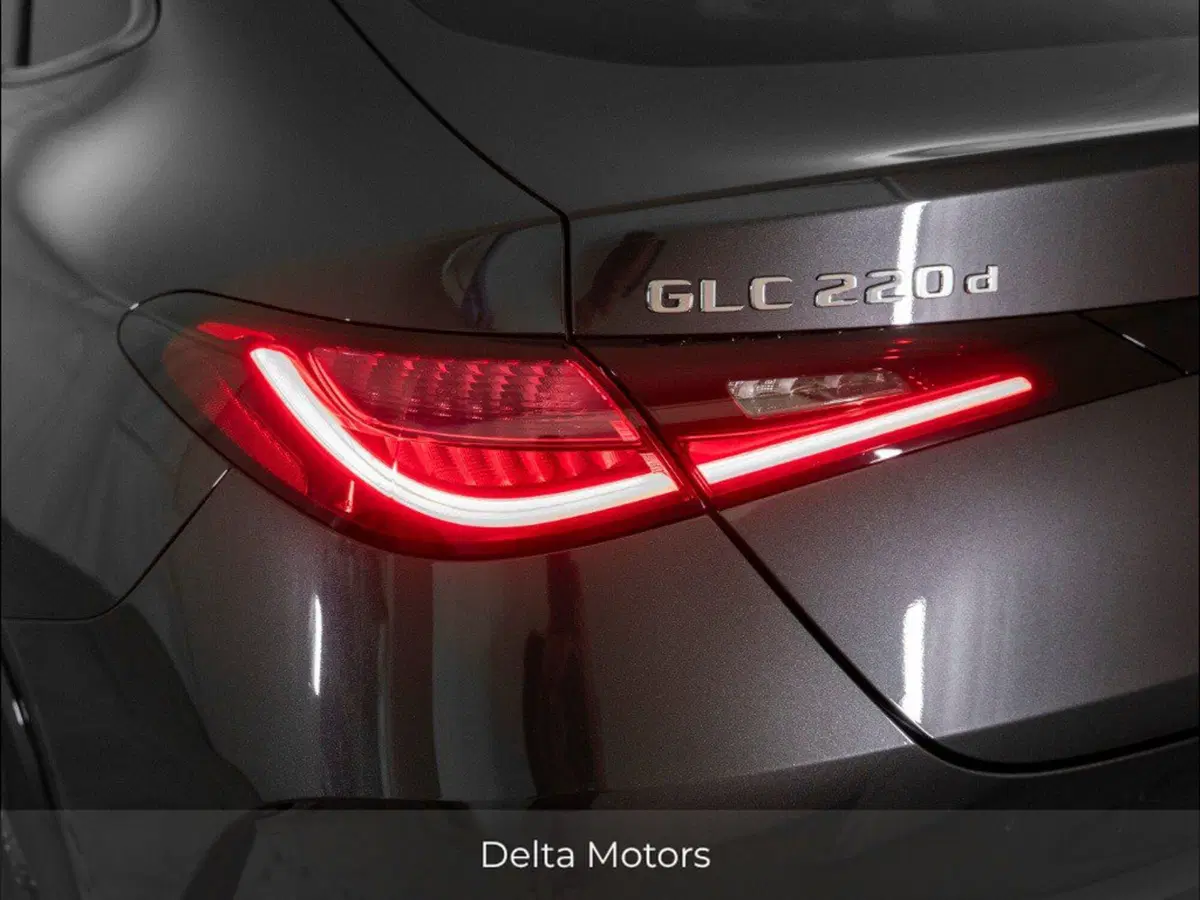 Mercedes-Benz GLC Coupé nuova a Rimini (8)