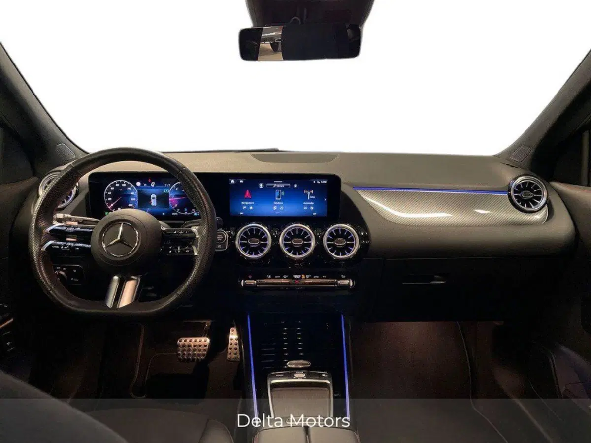 Mercedes-Benz GLA SUV usata a Rimini (10)