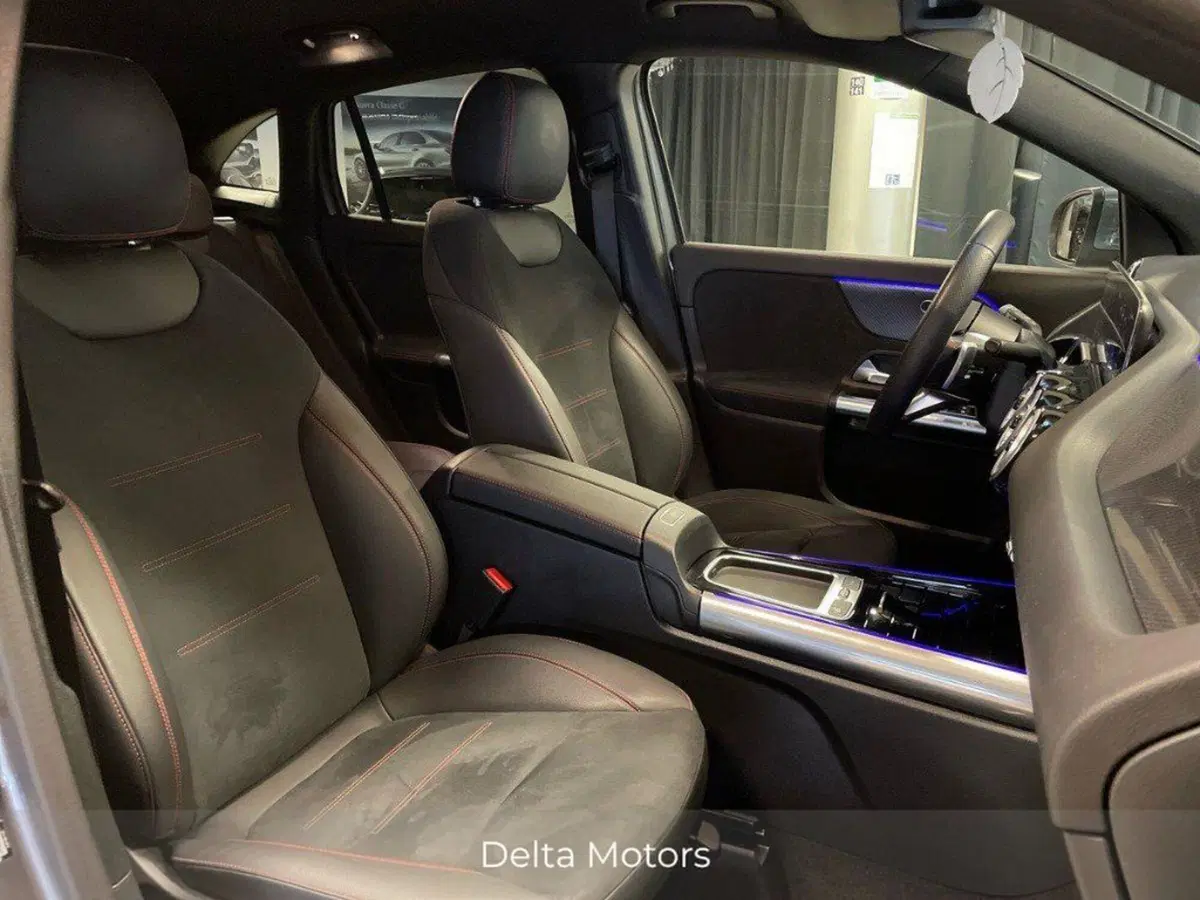 Mercedes-Benz GLA SUV usata a Rimini (14)