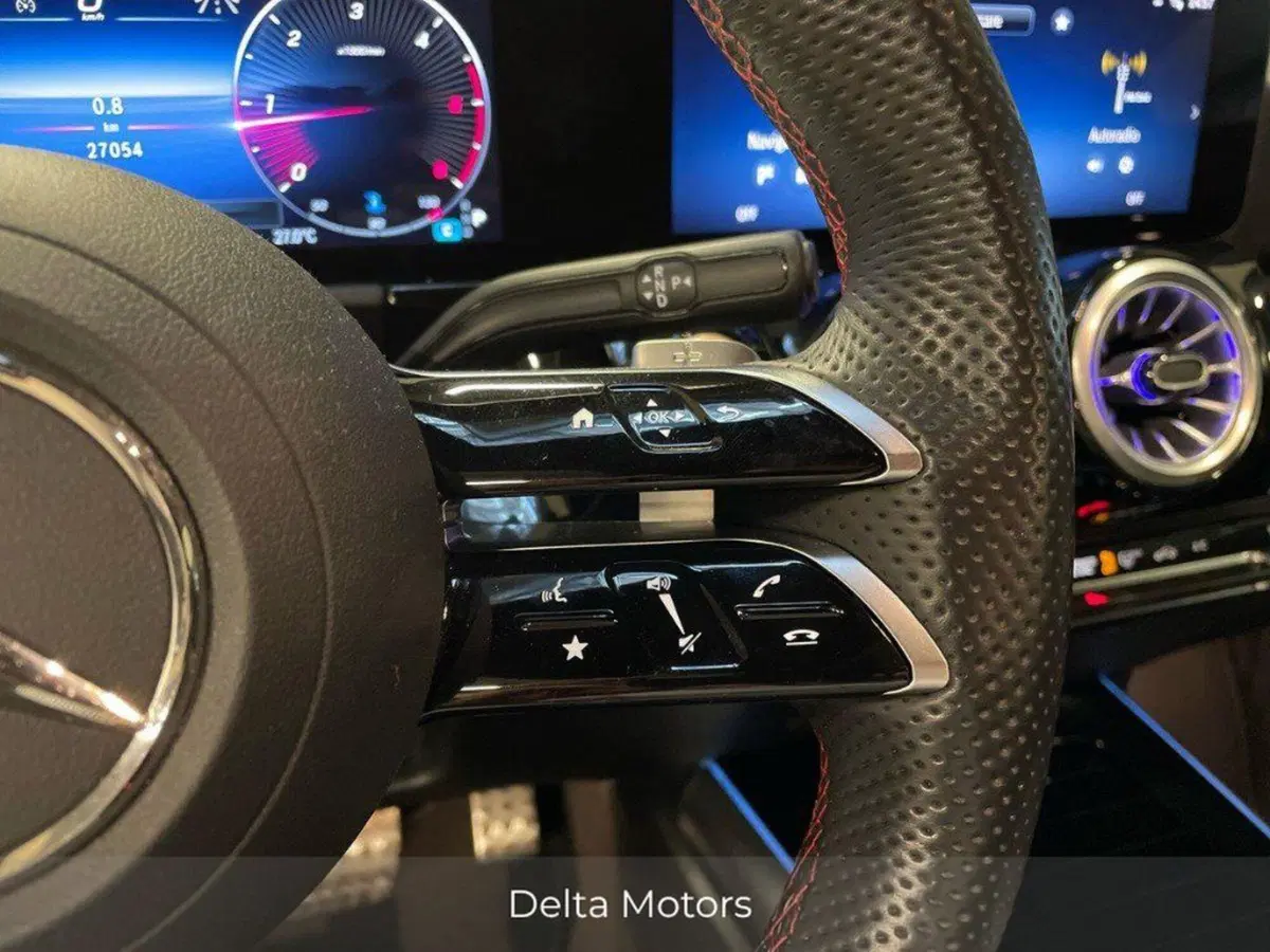 Mercedes-Benz GLA SUV usata a Rimini (19)
