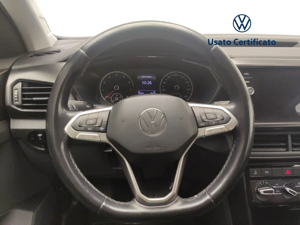 Volkswagen T-Cross usata a Avellino (17)