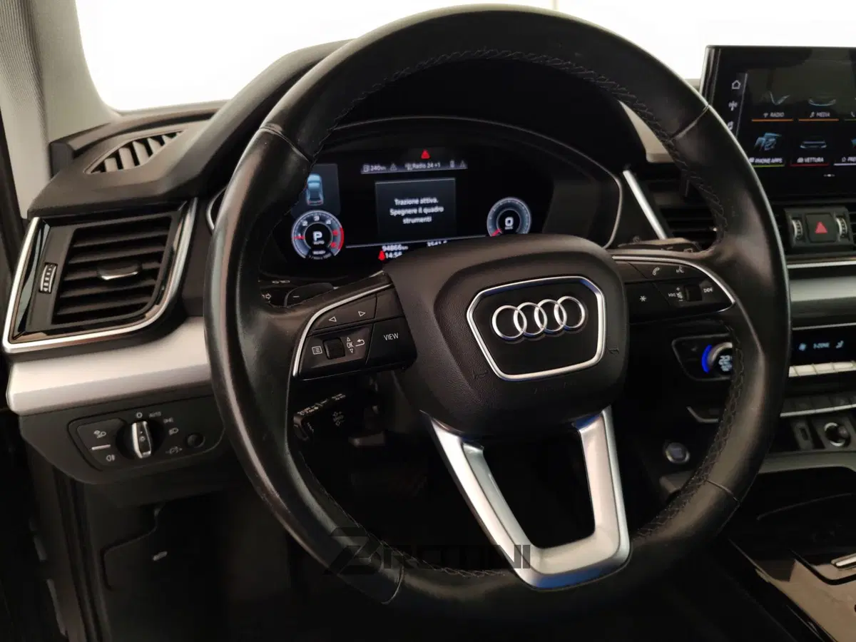 Audi Q4 Sportback usata a Massa-Carrara (15)
