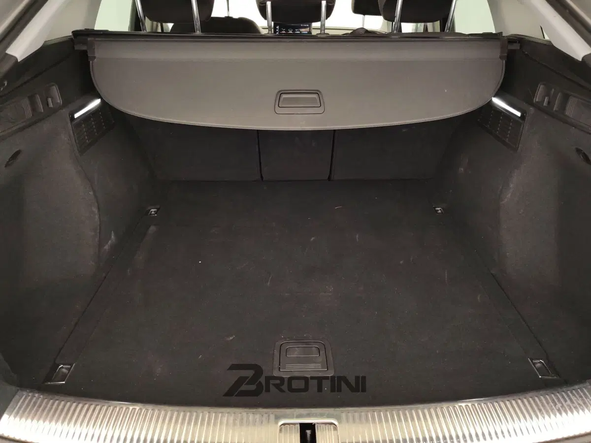 Audi Q4 Sportback usata a Massa-Carrara (16)