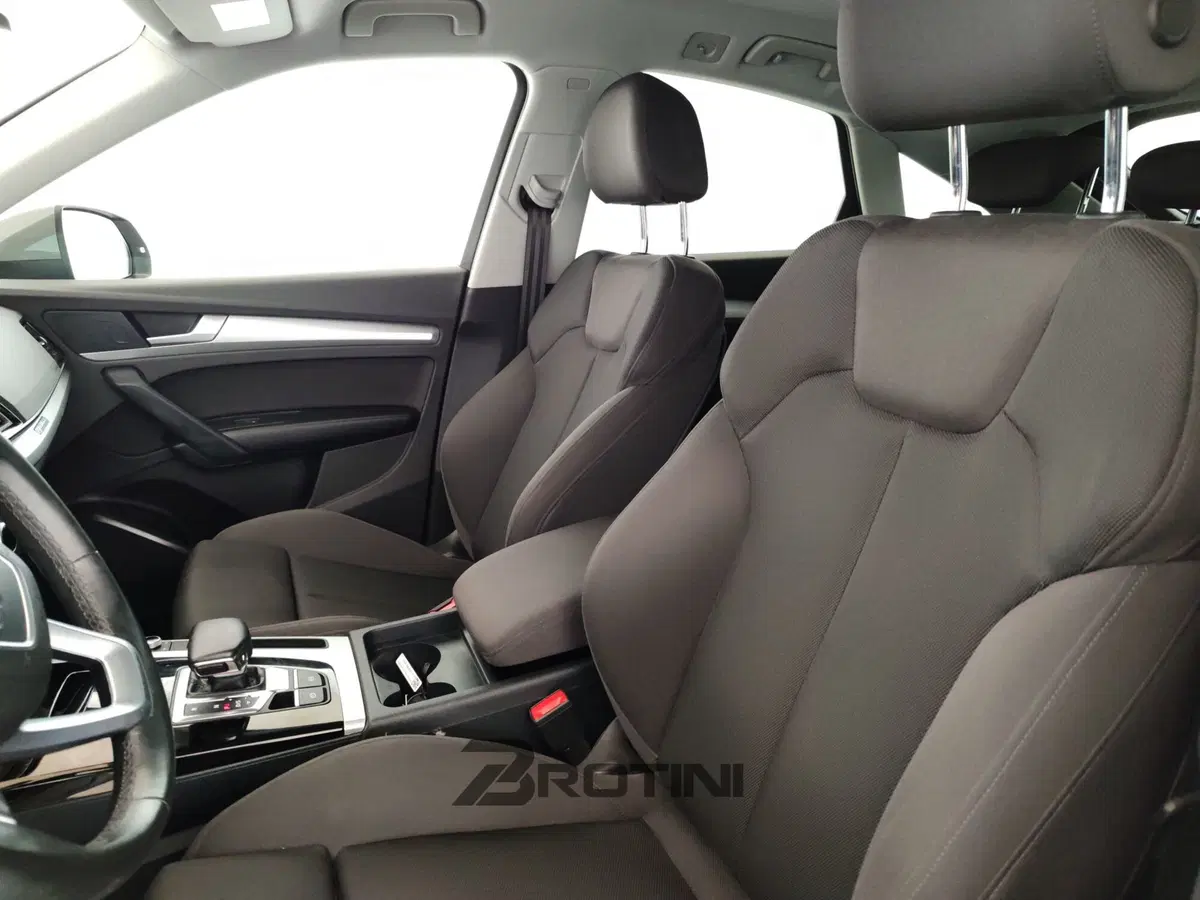 Audi Q4 Sportback usata a Massa-Carrara (9)