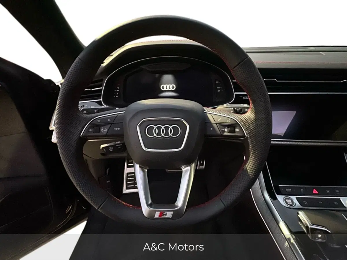 Audi Q8 usata a Napoli (10)