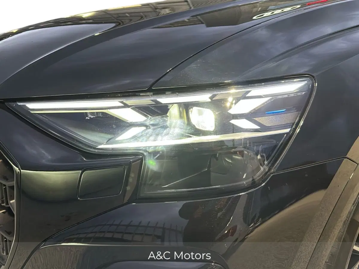 Audi Q8 usata a Napoli (18)