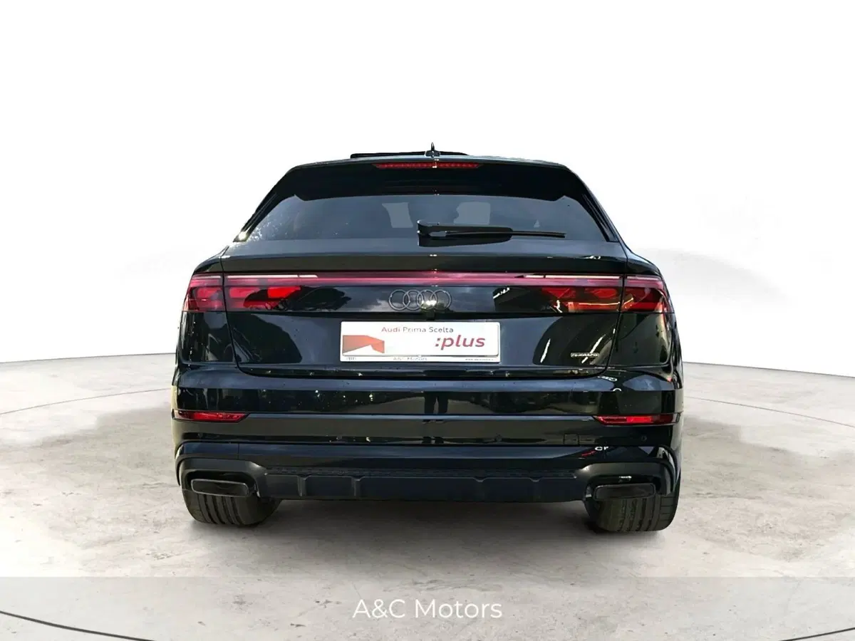 Audi Q8 usata a Napoli (5)