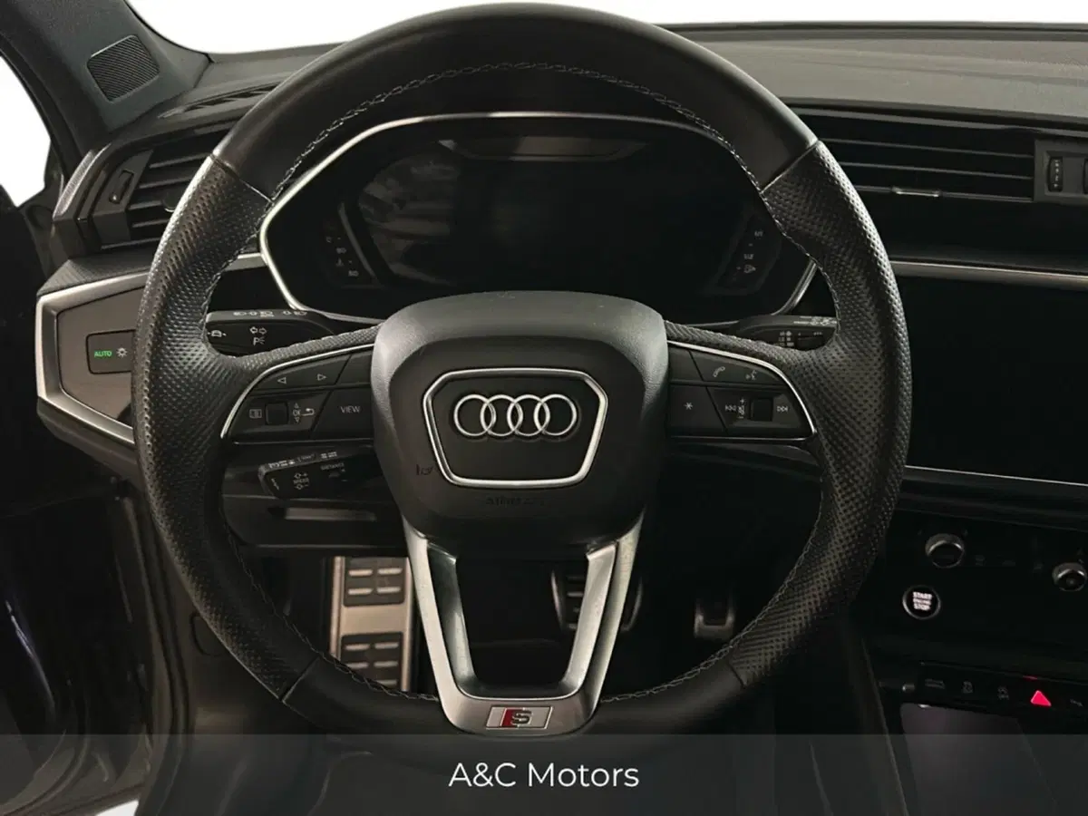 Audi Q3 Sportback usata a Caserta (11)